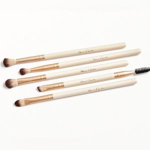 NWT Beau Gachis No. 7 Brush Set